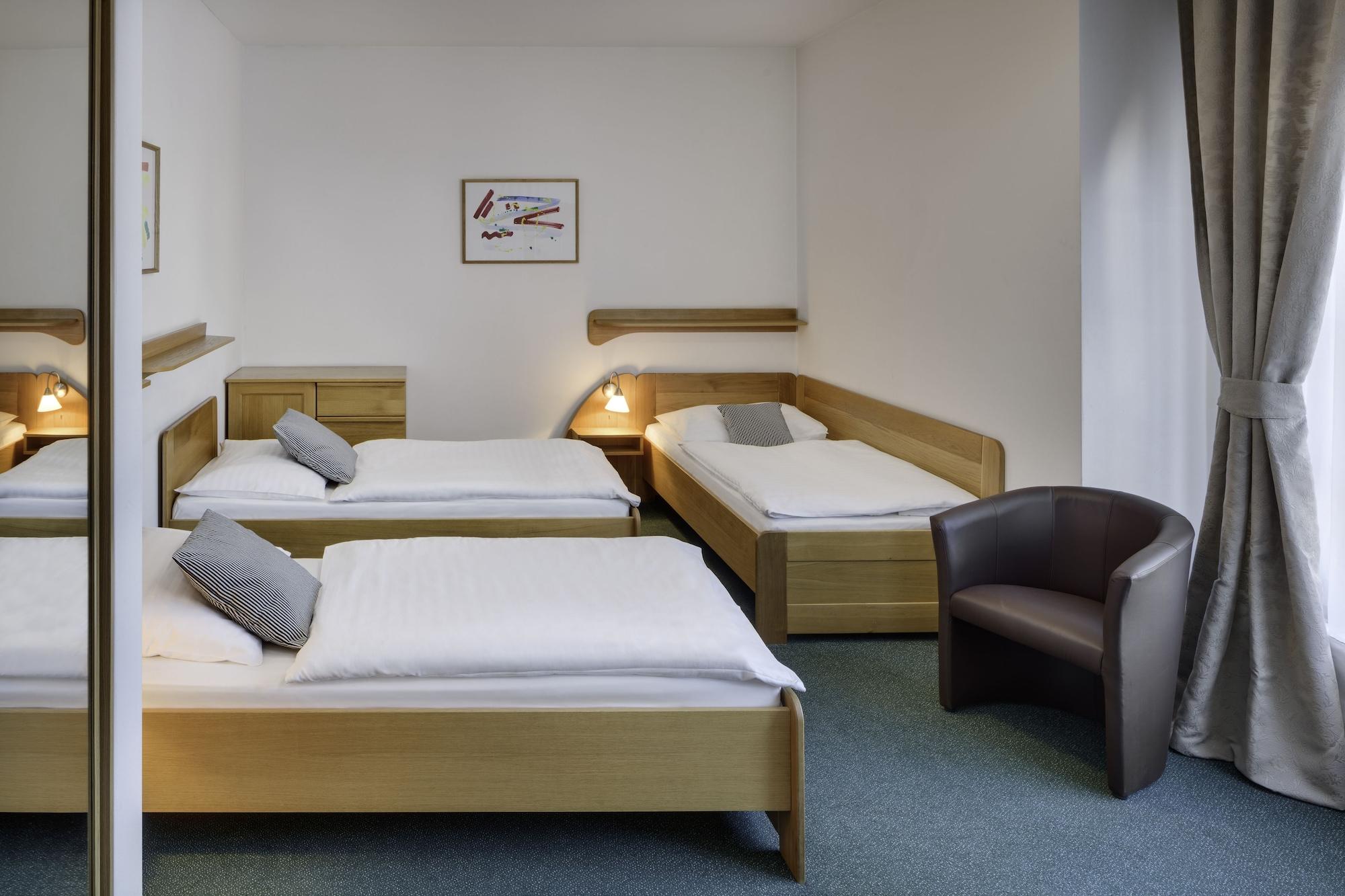 Hotel Oya Praha Eksteriør bilde
