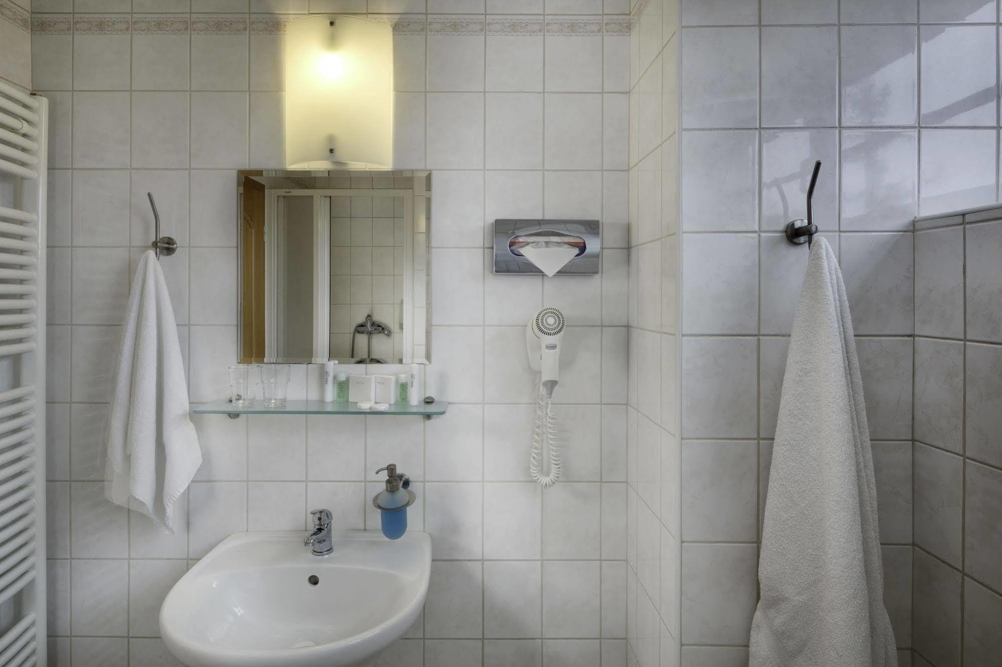 Hotel Oya Praha Eksteriør bilde