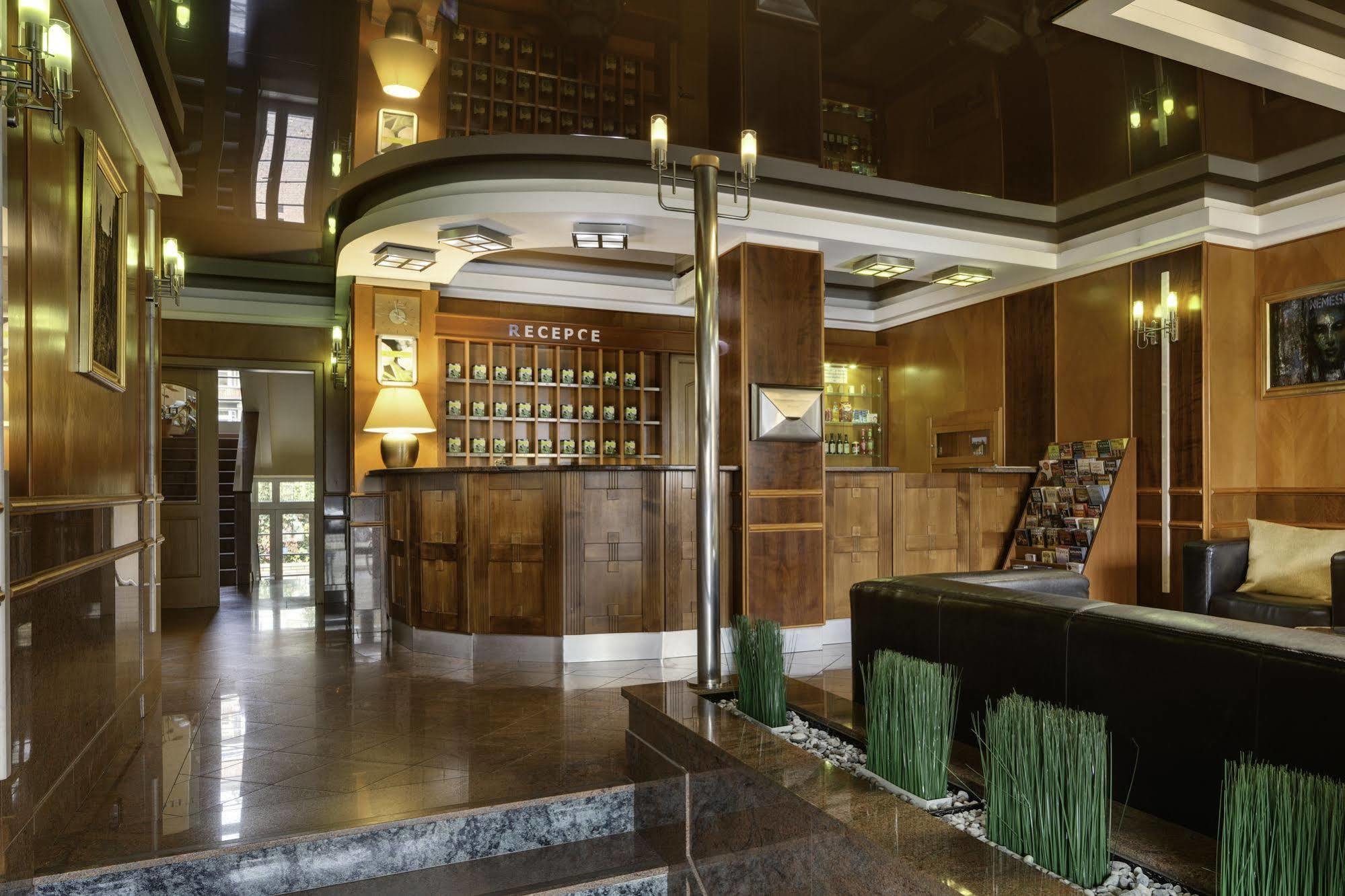 Hotel Oya Praha Eksteriør bilde