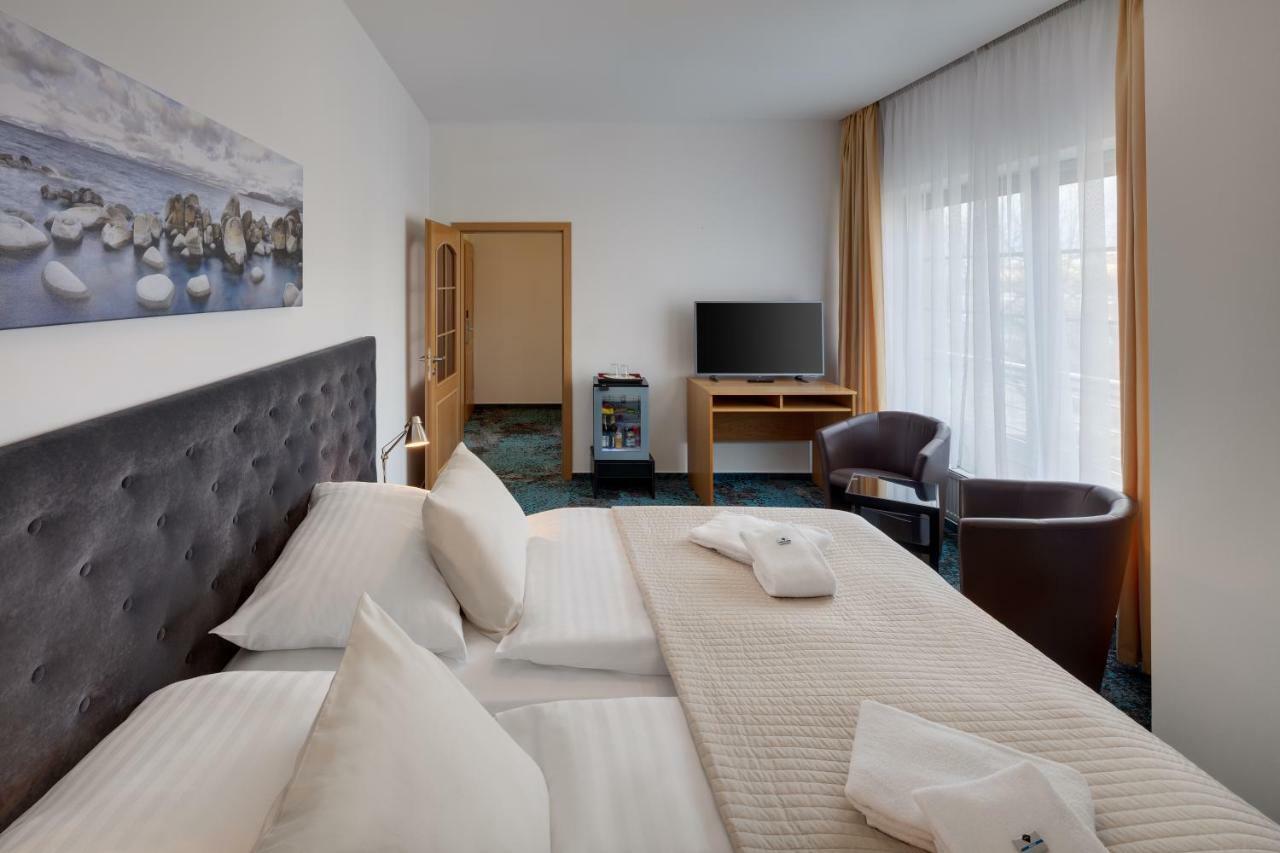 Hotel Oya Praha Eksteriør bilde